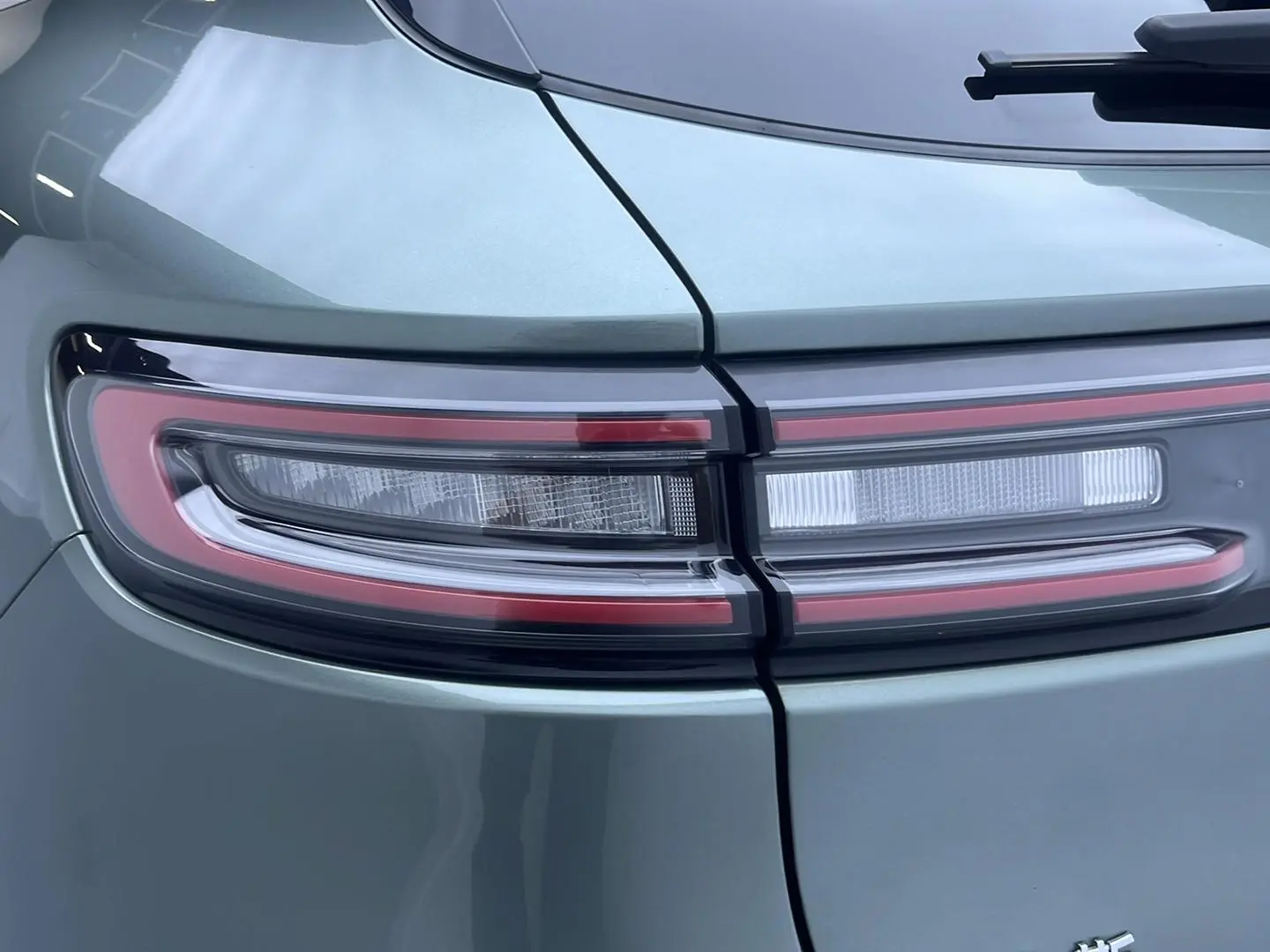 AITO Ask the world M5 Extended range rear drive standard edition