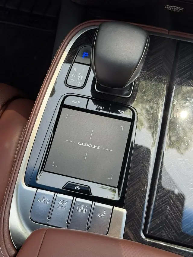 Lexus Lexus LS 500h Executive Edition Country VI