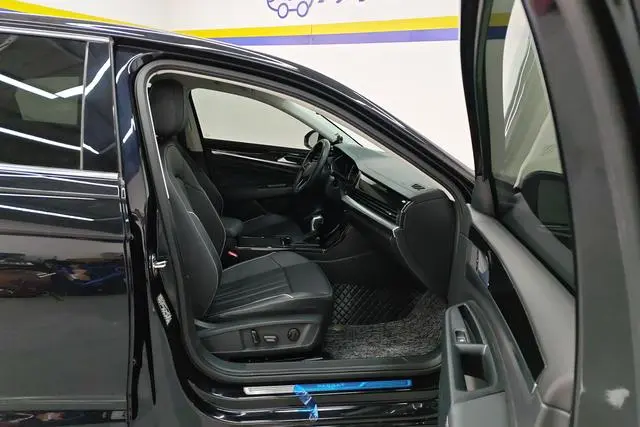 Volkswagen Passat 380TSI Starry Sky Elite Edition