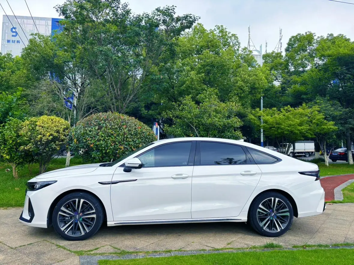 Chery Fulwin Arrizo 8 High-energy version 2.0T DCT Jin