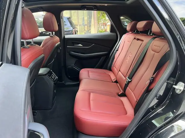 Dongfeng Fengxing Popular T5 EVO Heatwave 1.5 TD DCT Xingyao Edition