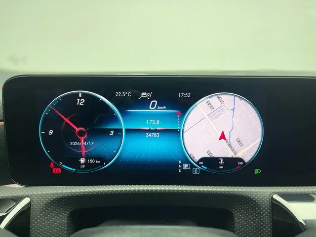 Mercedes-Benz Mercedes-Benz CLA CLA 200 five-door hunting sports car
