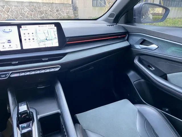 Geely Binrui Binrui COOL 1.5T DCT Thunder Edition