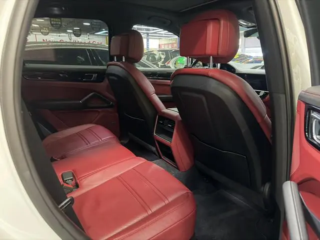 Porsche Cayenne E-Hybrid Cayenne E-Hybrid 2.0T