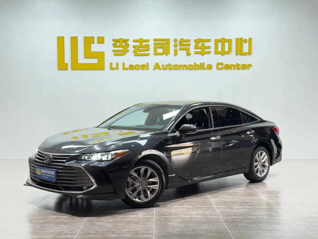 TOYOTA Asian dragon 2.0L Deluxe Edition Country VI