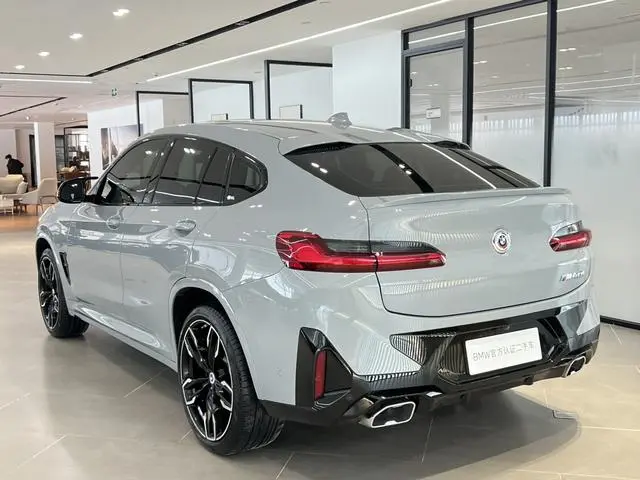 BMW BMW X4 M40i