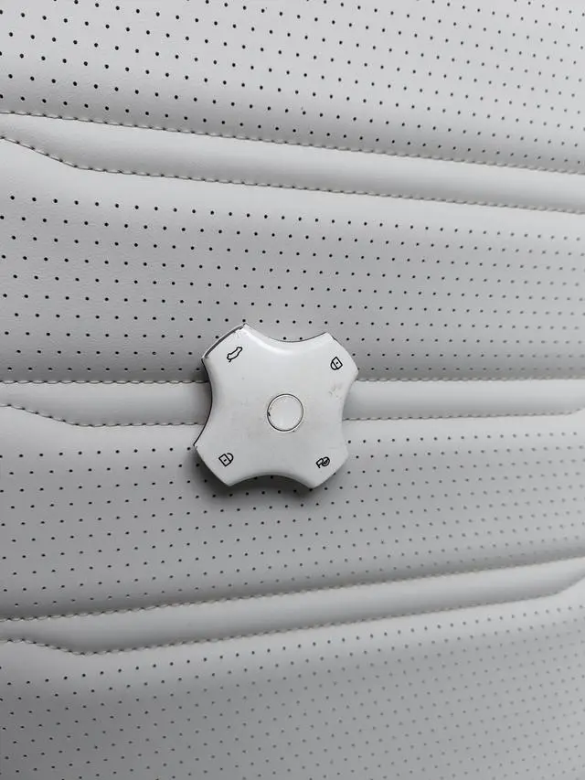 Dongfeng eπ eπ007 Pure electric 530Pro version