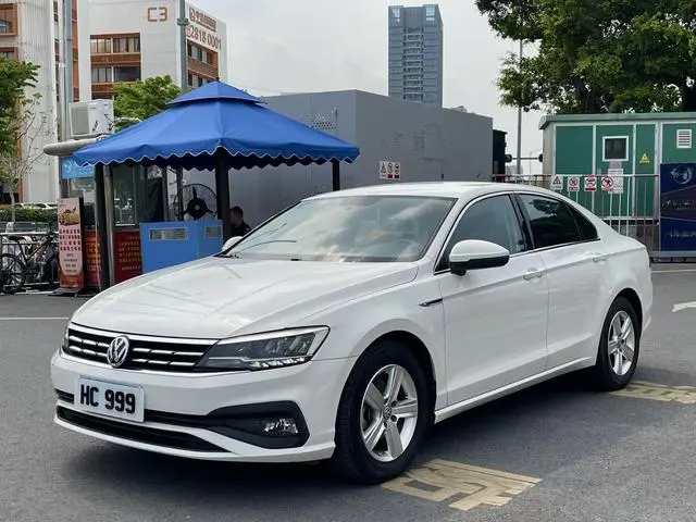 Volkswagen Lingdu 230TSI DSG Fashion Edition Country VI
