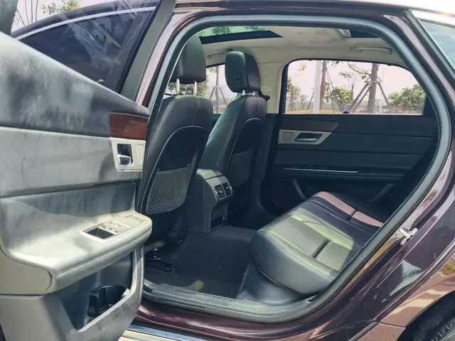Jaguar Jaguar XFL XFL 2.0T 200PS Elite Edition