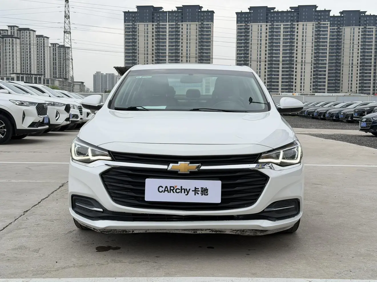 Chevrolet Cruze 320 automatic Enjoy Skylight version