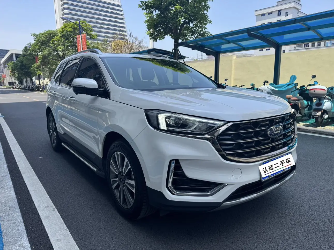 Ford Sharp World PLUS EcoBoost 245 two-wheel drive platinum sharp type 5-seater