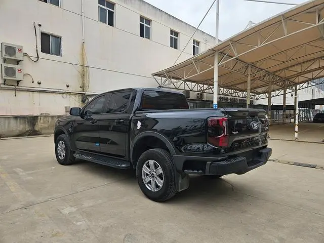Ford Ranger Ranger 2.3T gasoline Mountain Forest-four-wheel drive automatic Version