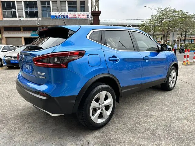 Nissan Qashqai 2.0L CVT Smart Edition