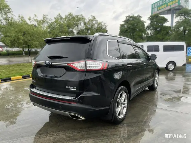 Ford Sharp World EcoBoost 245 two-wheel drive Hao Rui type 7-seater country V
