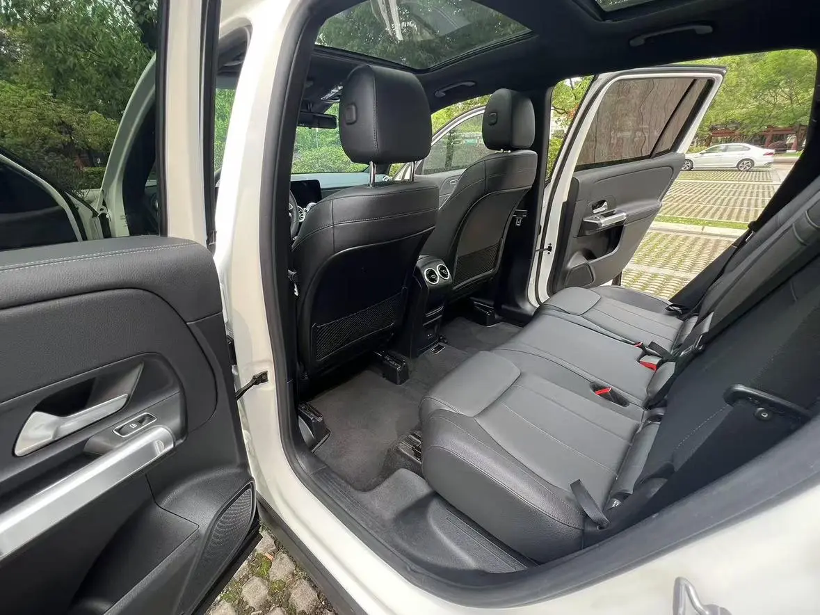 Mercedes-Benz Mercedes-Benz GLB GLB 200 4MATIC
