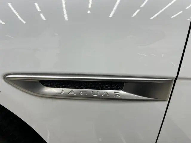 Jaguar Jaguar XEL 2.0T 250PS R-DYNAMIC S Enterprising Sports Edition