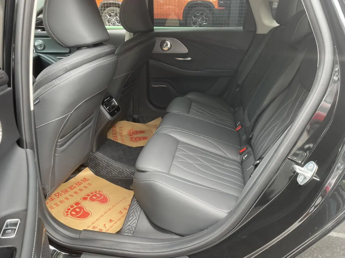 Chery Fulwin Arrizo 8 1.6TGDI DCT Yi