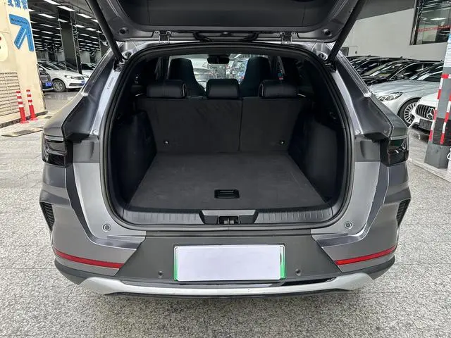 BYD Song PLUS DM DM-i 110KM two-wheel drive flagship PLUS