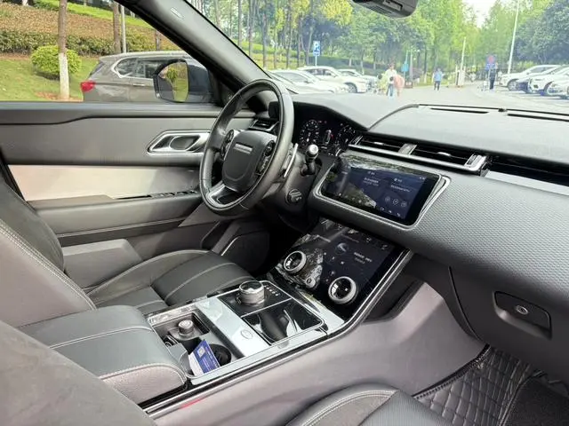Land Rover Range Rover Star Pulse P380 R-DYNAMIC SE