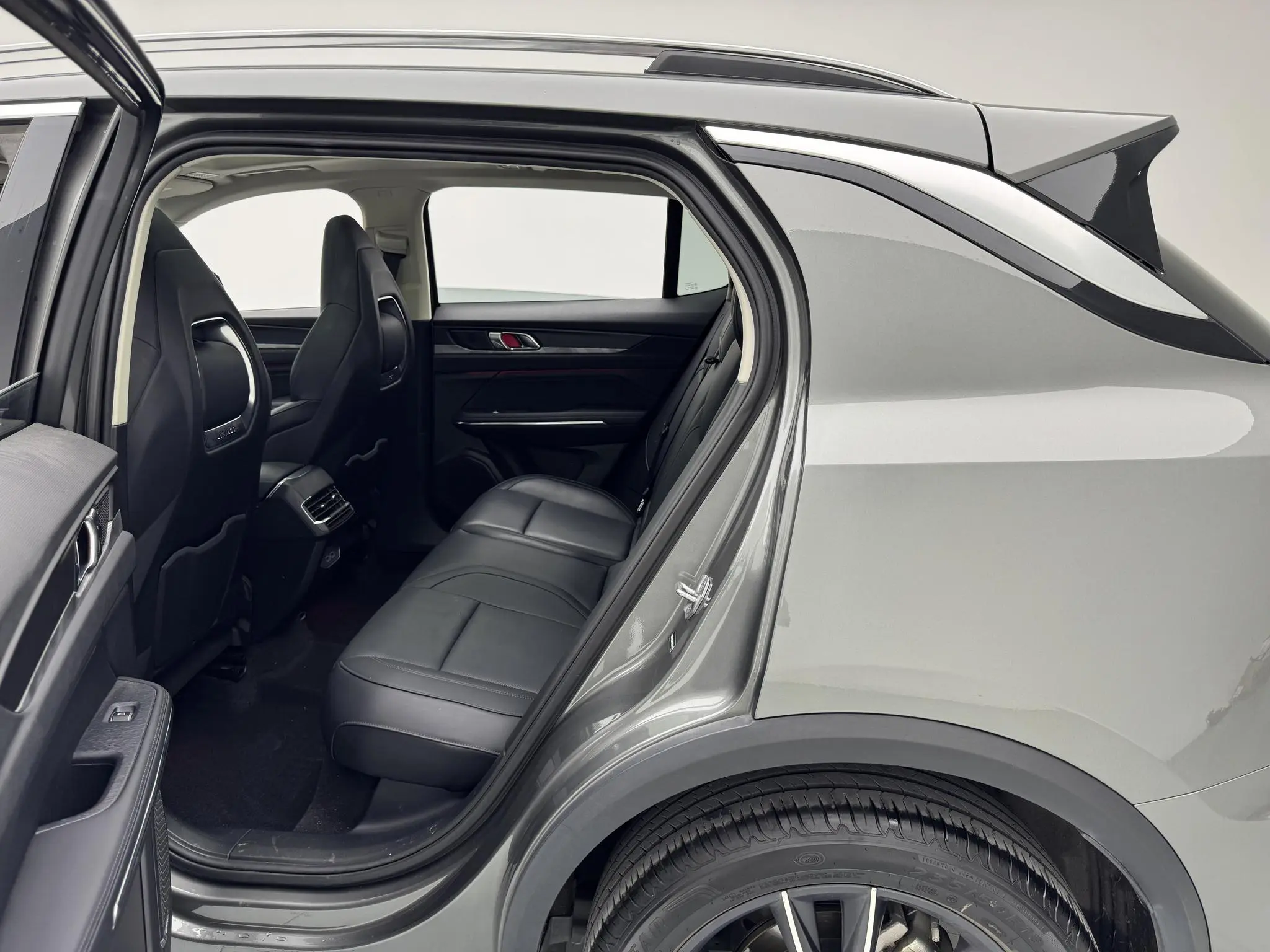LYNK & CO Lynk 01 2.0TD two-wheel drive Pro