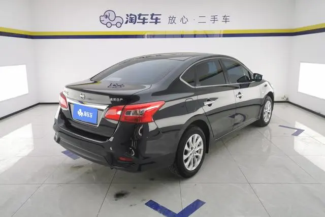Nissan Xuan Yi Classic 1.6L XE CVT Comfort Edition