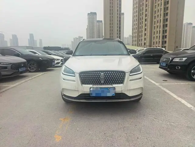 Lincoln Adventurer 2.0T Black Knight Limited Edition