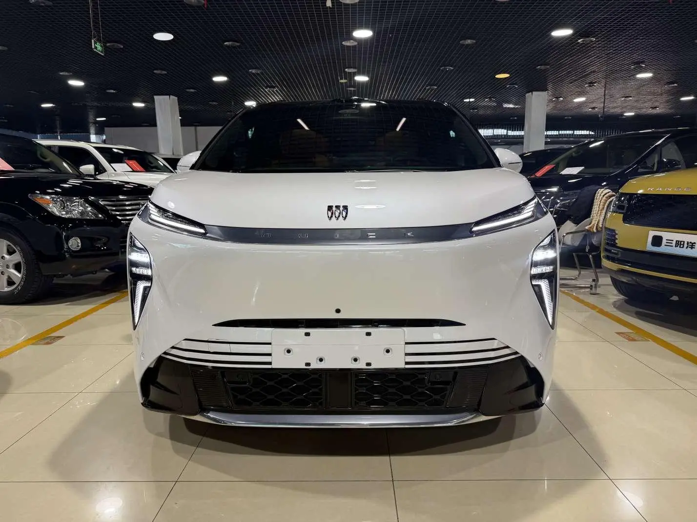 Buick Supreme Family PHEV Luxury Edition
