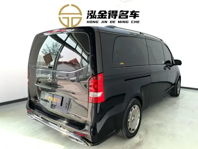 Mercedes-Benz Vito 2.0T Business Edition 7 Seats
