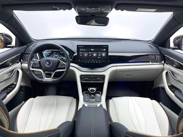 BYD Song PLUS DM DM-i 110KM two-wheel drive flagship PLUS