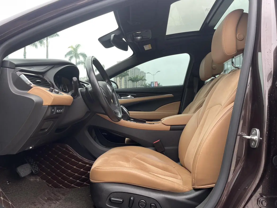Buick Lacrosse 28T luxury