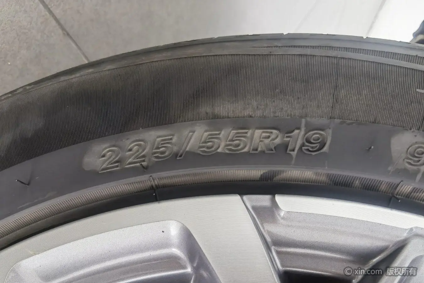 EXEED Xingtu Lingyun 1.6T two-wheel drive star version