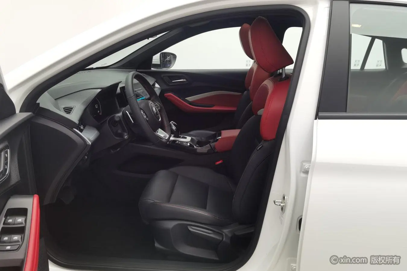 MG MG5 300TGI DCT Green Luxury Luxury Edition
