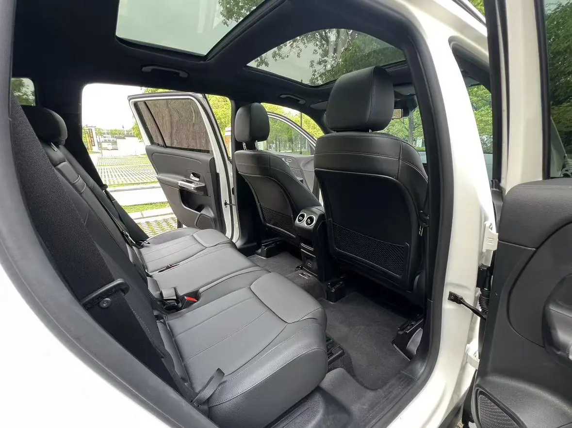 Mercedes-Benz Mercedes-Benz GLB GLB 200 4MATIC