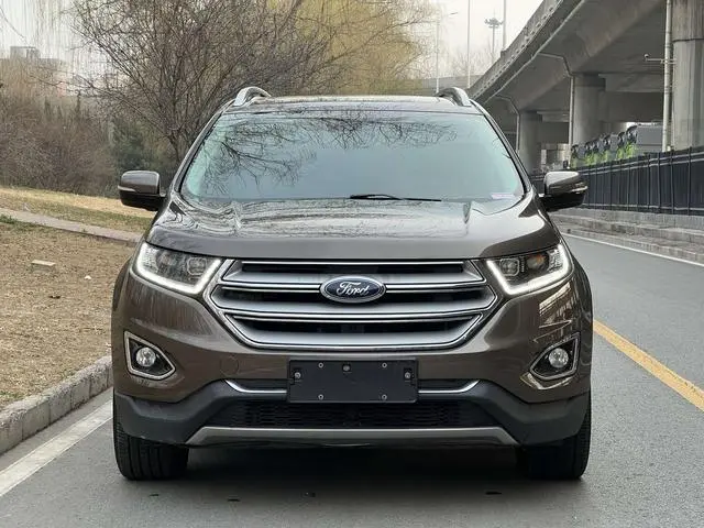 Ford Sharp World EcoBoost 245 two-wheel drive Hao Rui type 7-seater country V