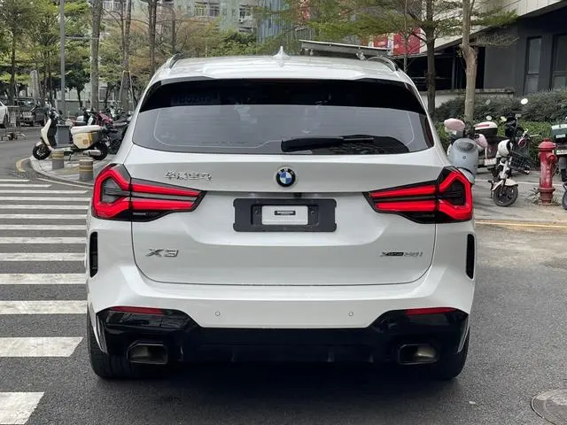 BMW BMW X3 xDrive30i Leading M Yao Ye Set