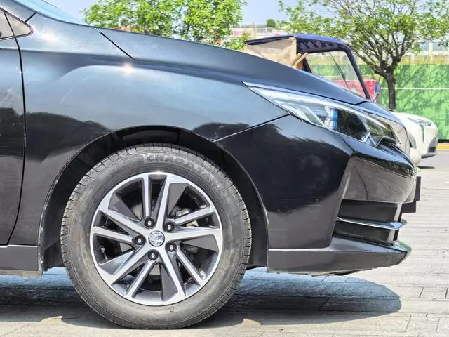 Venucia Qichen D60 1.6L CVT Zhilian Elite Edition