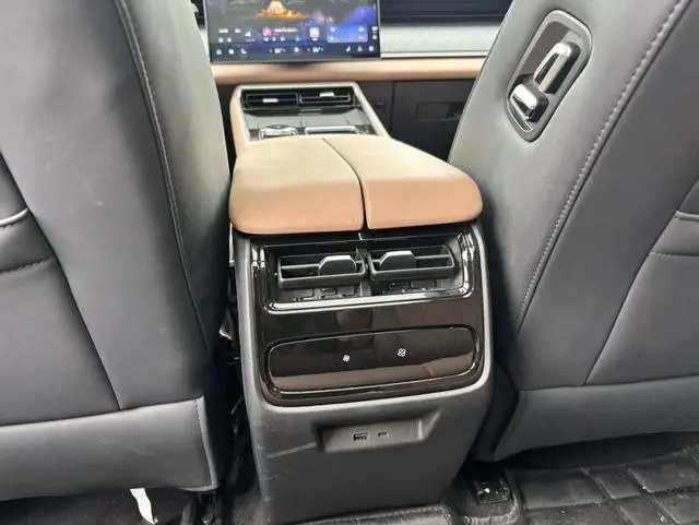 Chery Fulwin Tiggo 8L 2.0T Automatic Premium Edition