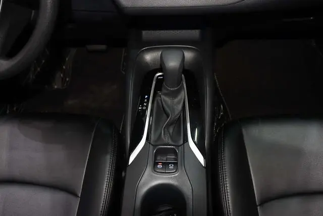 TOYOTA Asian lion 2.0L Deluxe Edition