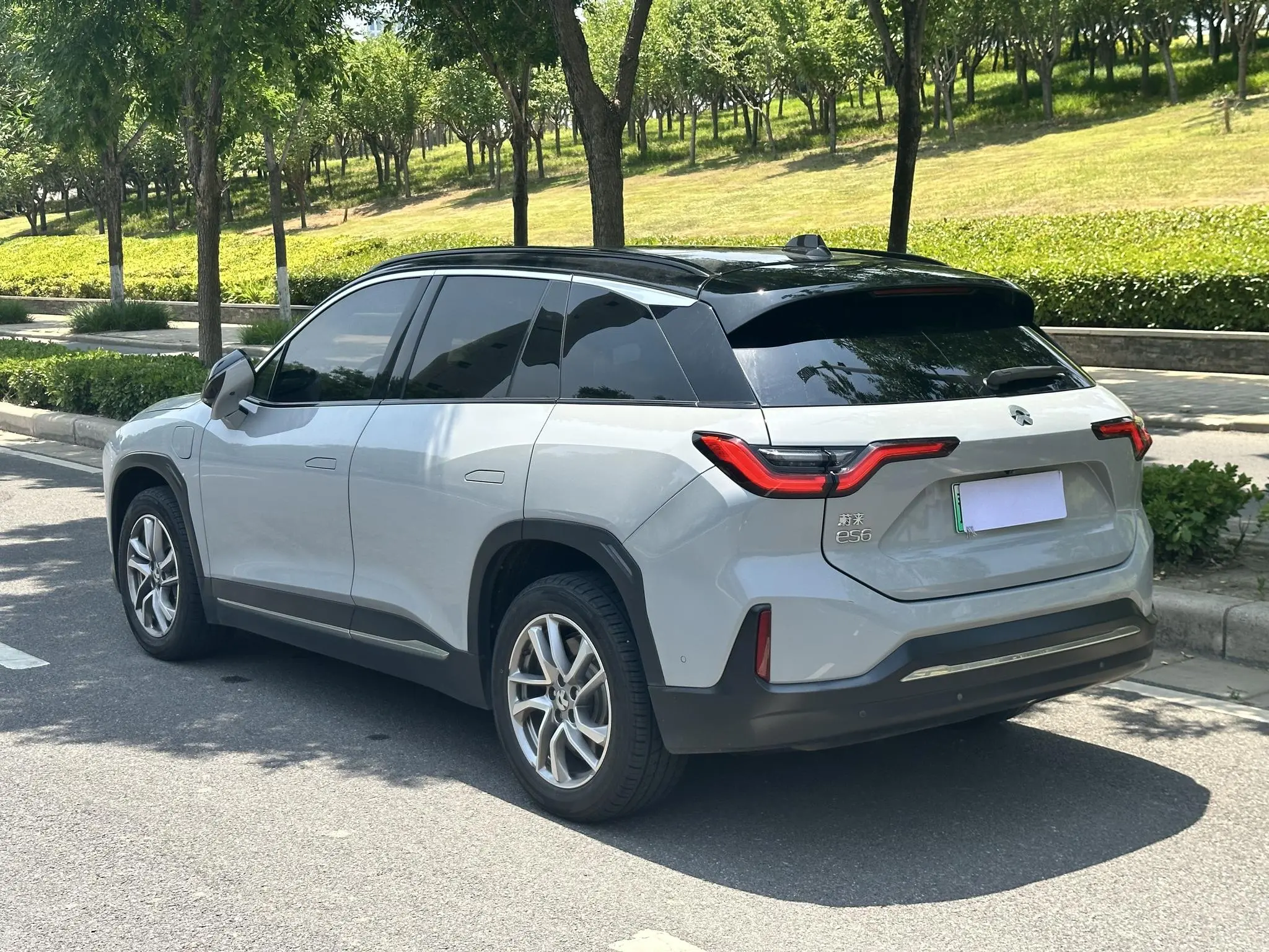 NIO NIO ES6 420KM sports version