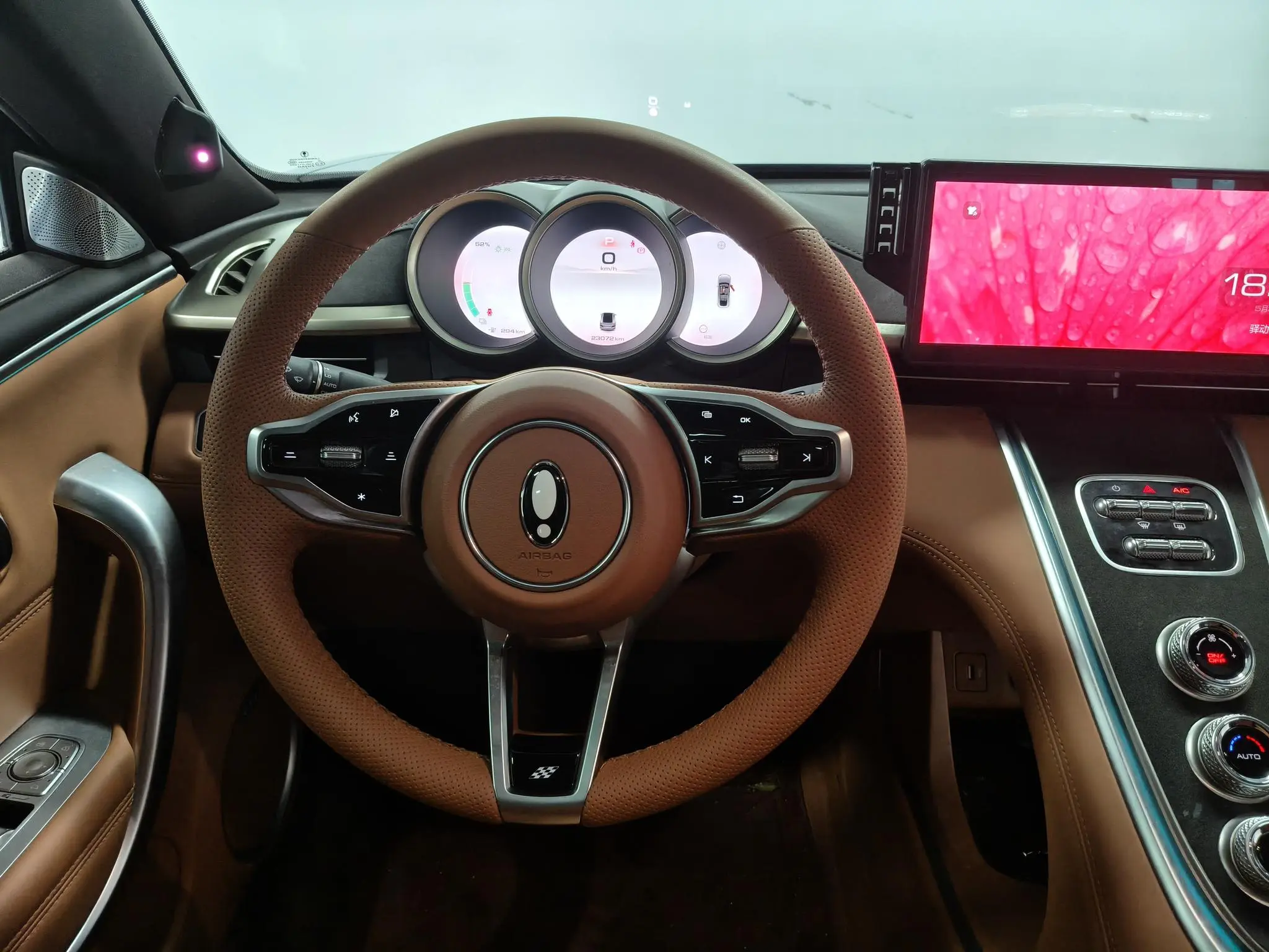 Ora Euler Lightning Cat 555km Premium Edition