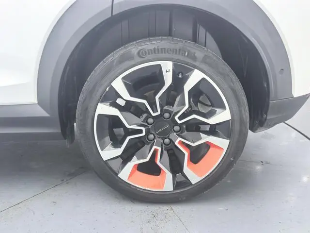 LYNK & CO Lynk 06 1.5T Yao Halo