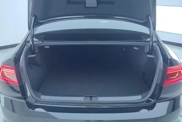 Volkswagen Magotan GTE Luxury
