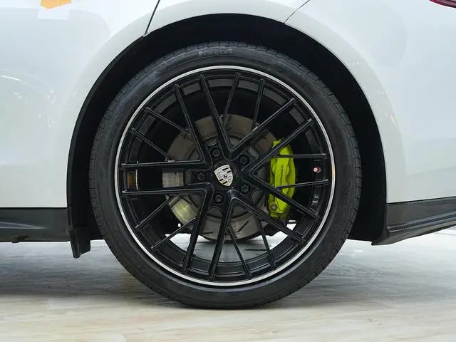 Porsche Panamera E-Hybrid Panamera 4 E-Hybrid 2.9T