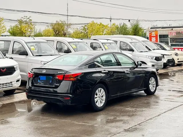 Nissan Teana 2.0 L XL Comfort Edition