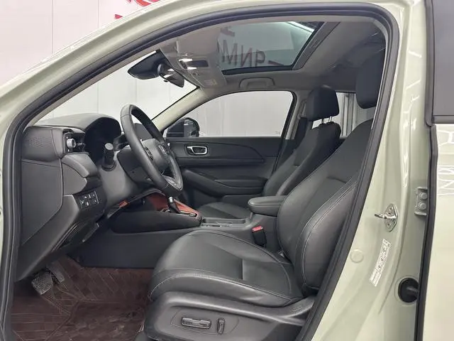 Honda Binzhi 1.5L CVT Deluxe Edition