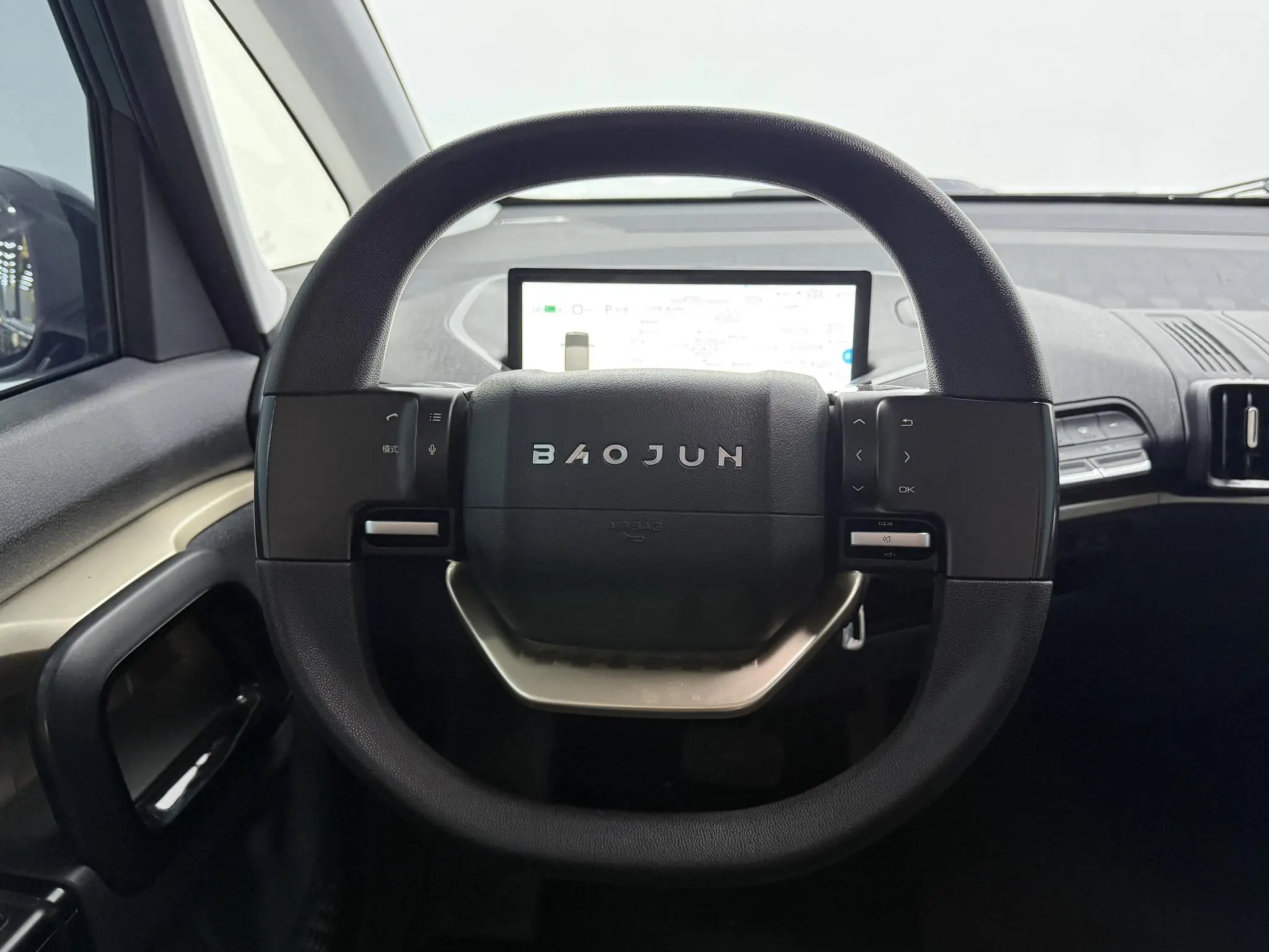 Baojun Baojun KiWi EV Designer Light Edition Ternary Lithium