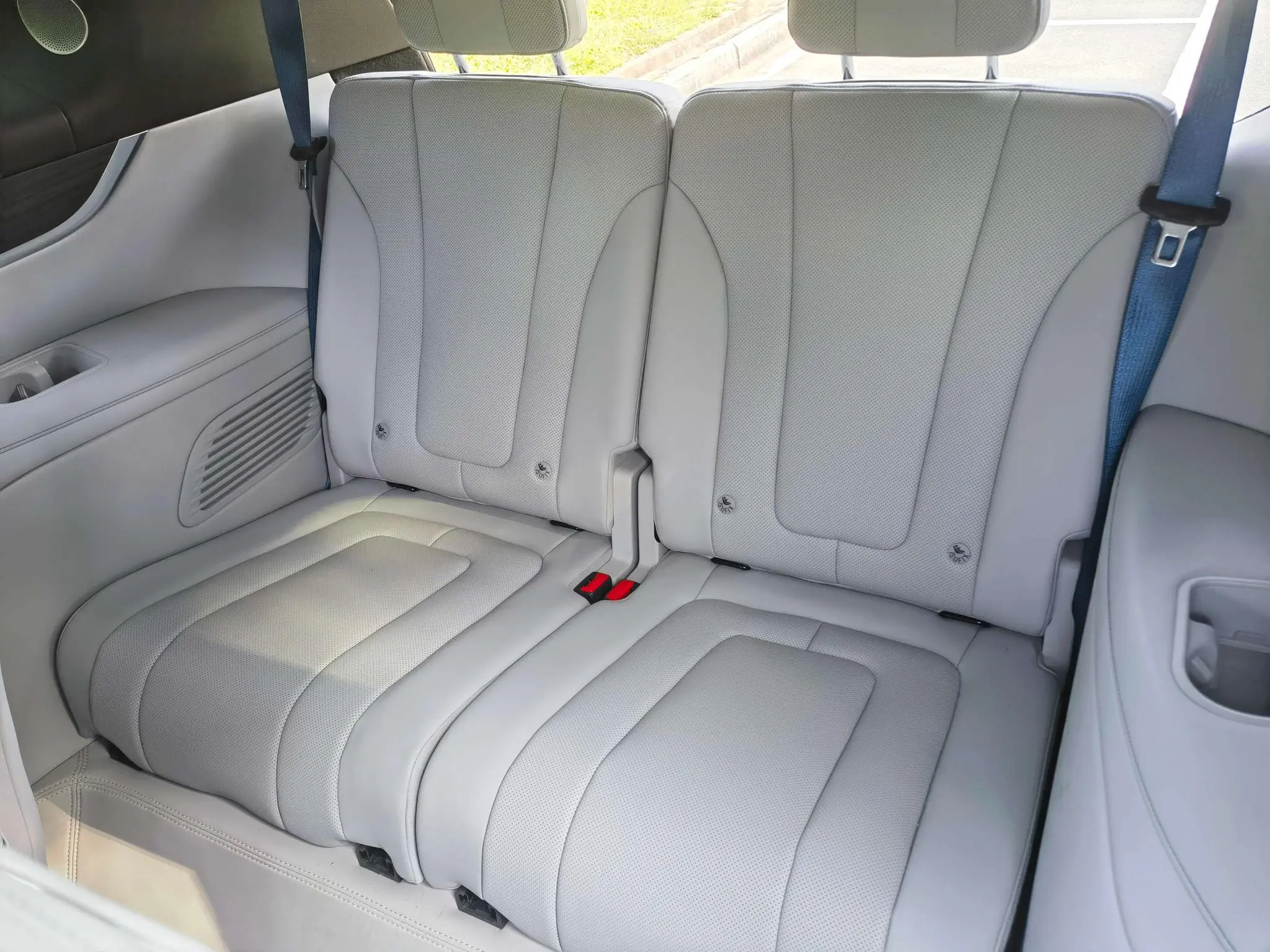 AITO Ask the world M9 Extended range Ultra six-seater version