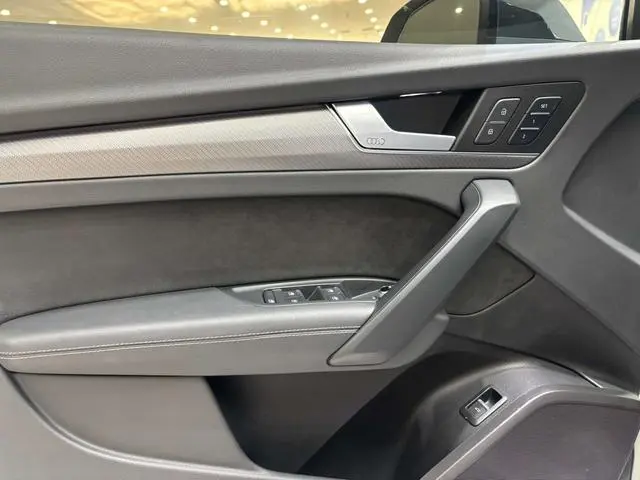Audi Audi Q5L Sportback Facelift 40 TFSI luxury