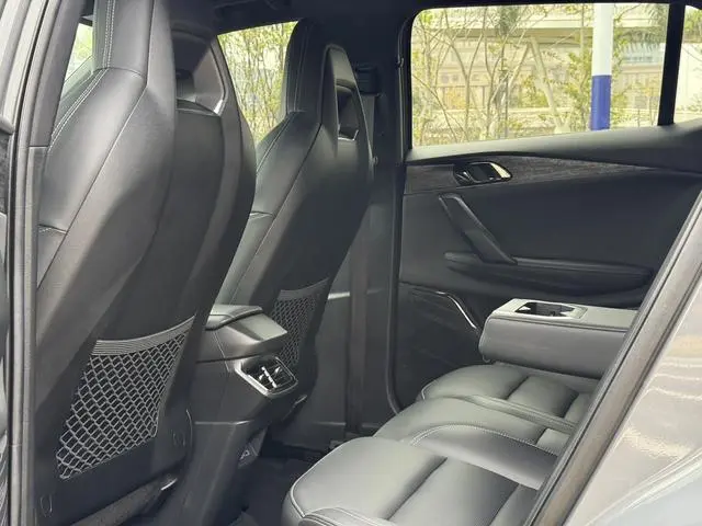 LYNK & CO Lynk 06 Remix 1.5T Jin Pro
