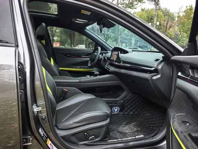 Changan Changan UNI-V 1.5T Sports version